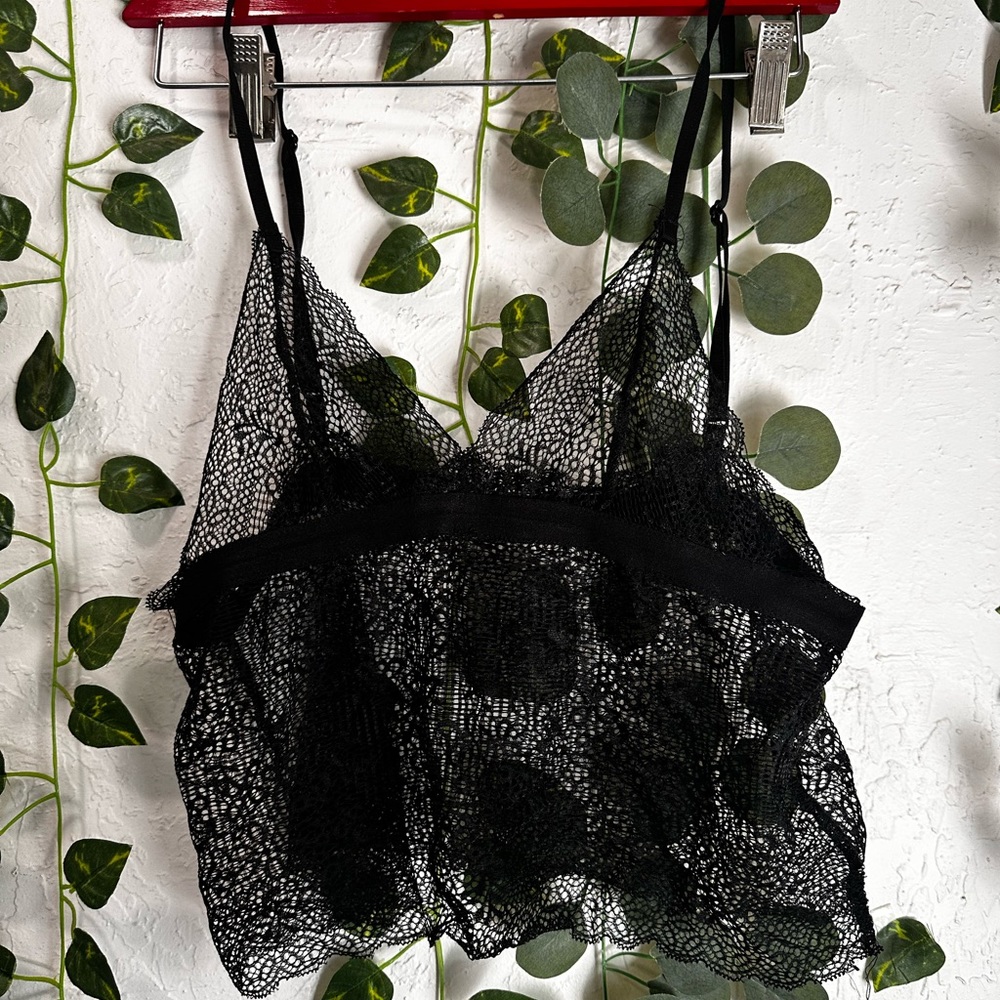 Black lace top